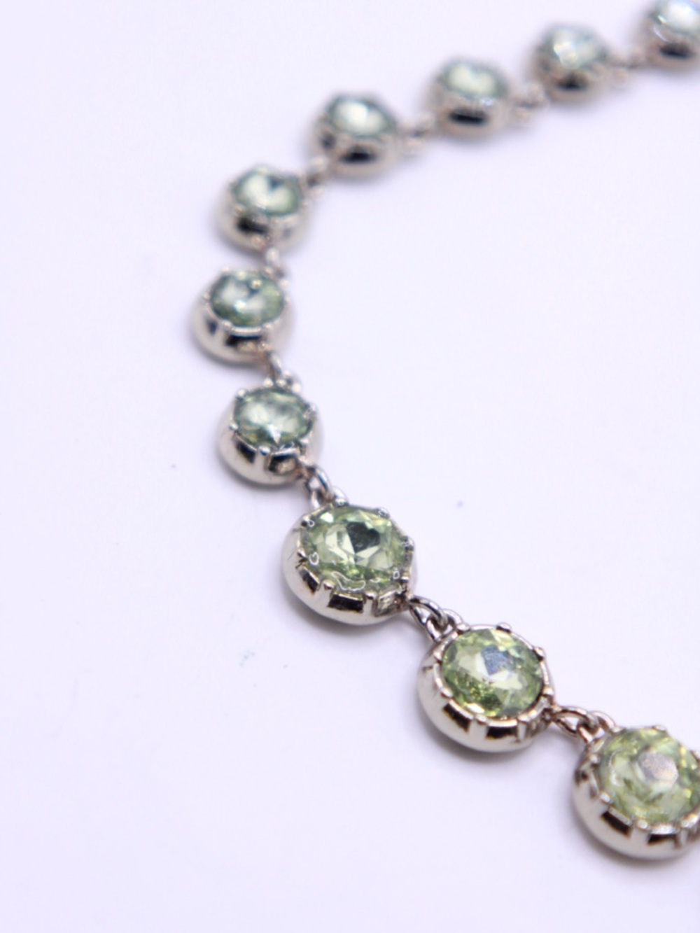 Banana Republic GLOWING Silver tone Necklace with Pale Green Rhinestones - Picture 3 of 6